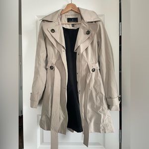 London Fog Tan Trench Coat, Size XS, EUC